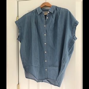 NWT. MADEWELL. Denim courier shirt. Medium.